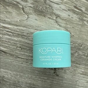 $5/$25 Beauty Bundle
Kopari Moisture Whipped Ceramide Cream